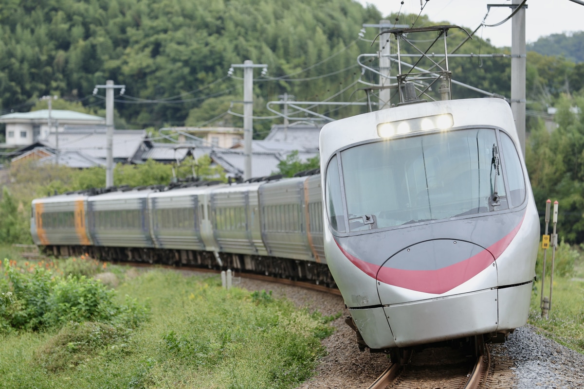 JR四国 松山運転所 8000系 L1編成