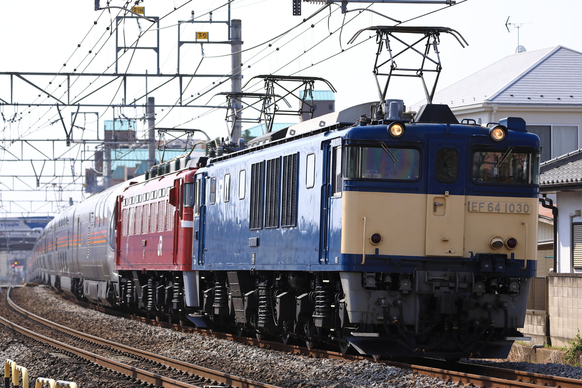 JR東日本 長岡車両センター EF64 1030