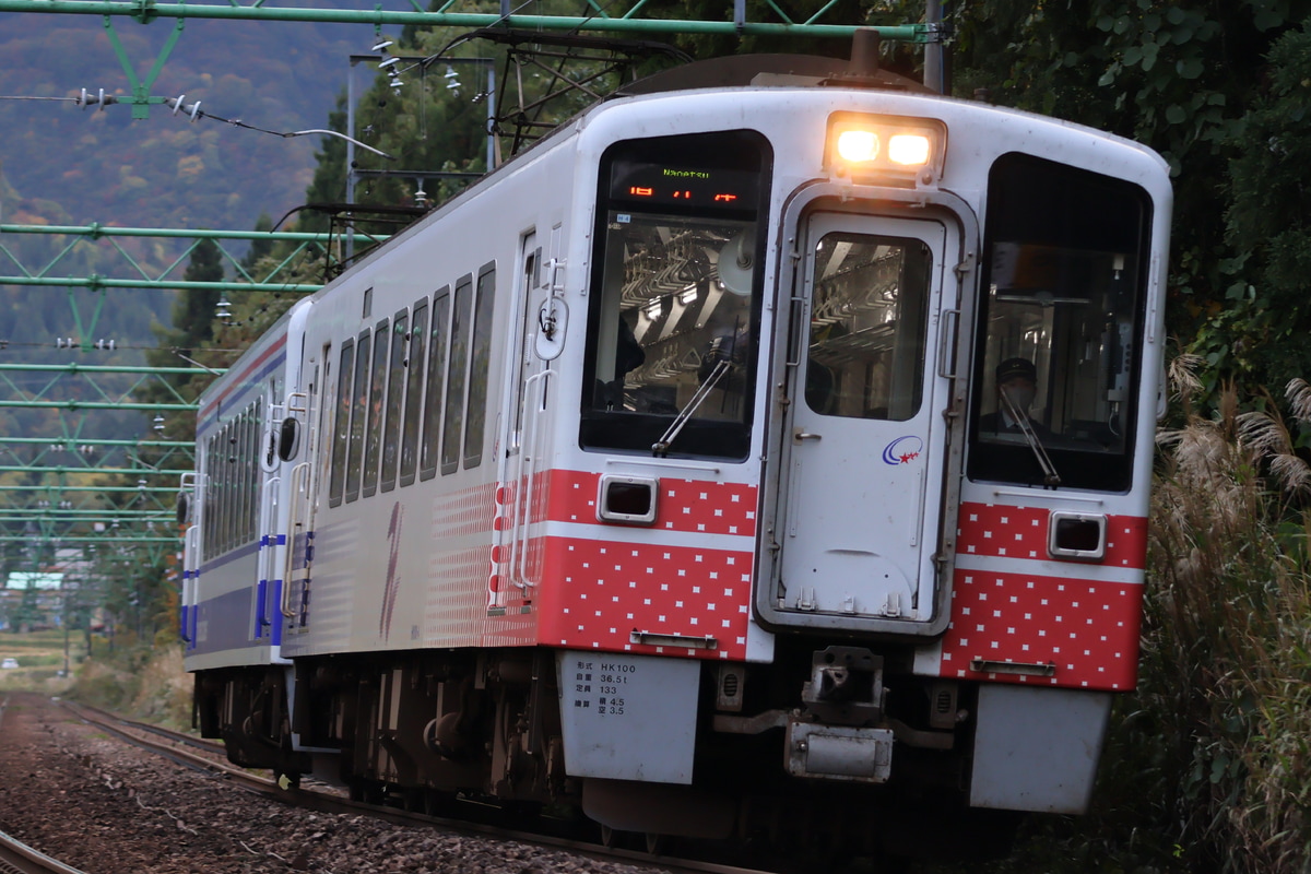 北越急行 六日町運輸区 HK100 