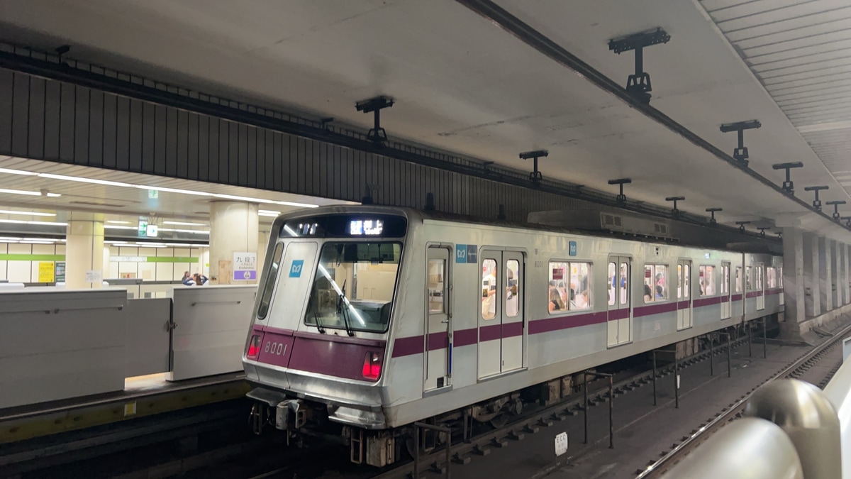 東京メトロ  8000系 8101F
