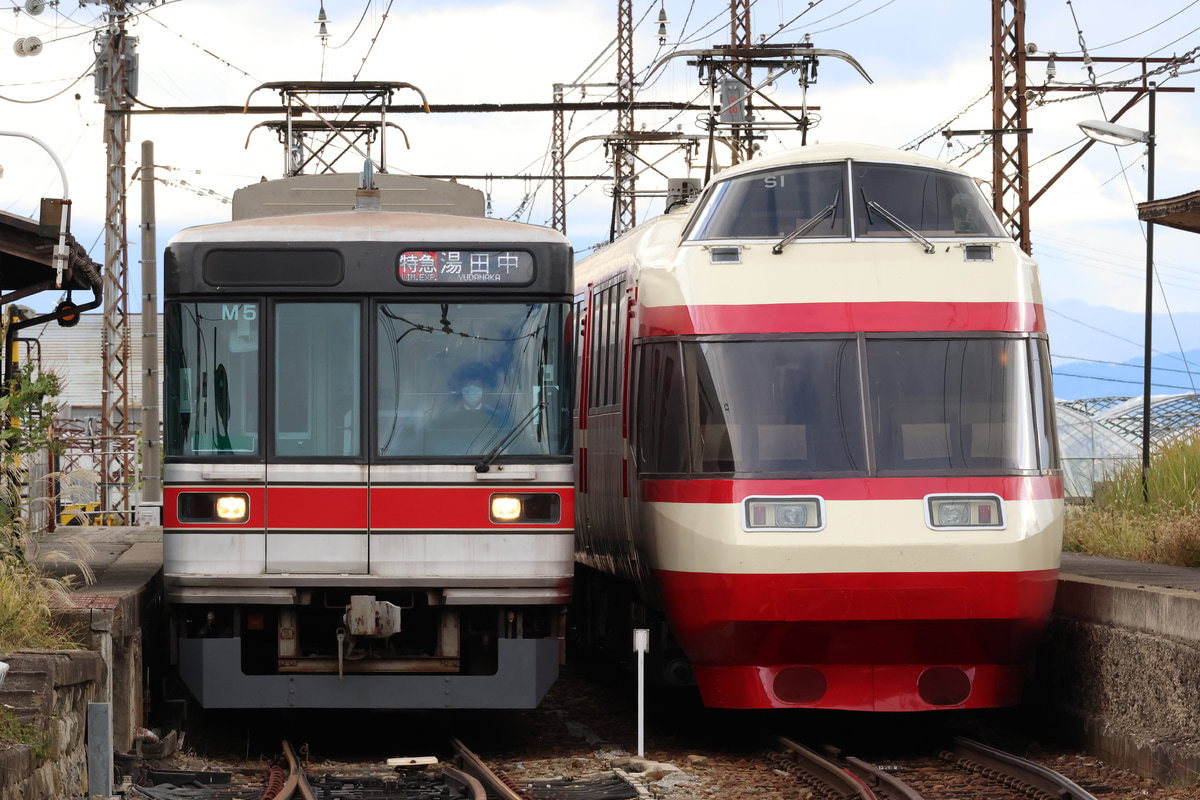 長野電鉄 須坂車両工場 3000系 M5編成