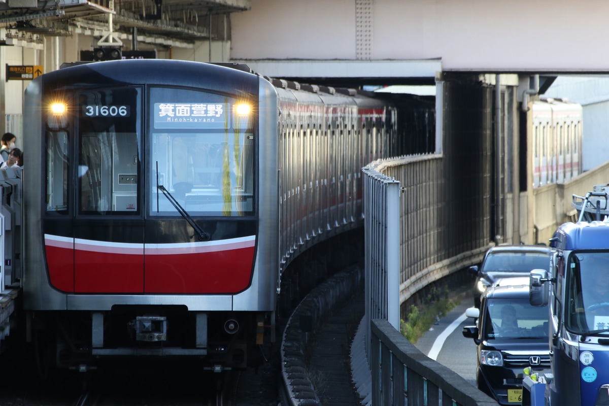 大阪市高速電気軌道 中百舌鳥検車場 30000系 31606F
