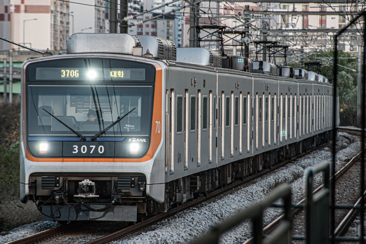 韓国鉄道公社 지축車両センター korail3000系　3次車 3B70編成 