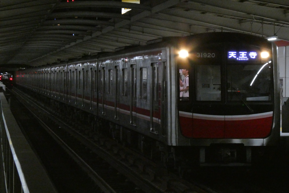 大阪市交通局 中百舌鳥検車場 30000系 31920F