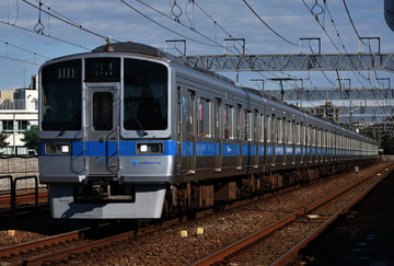 小田急電鉄1000形1093Fを和泉多摩川駅で撮影した画像