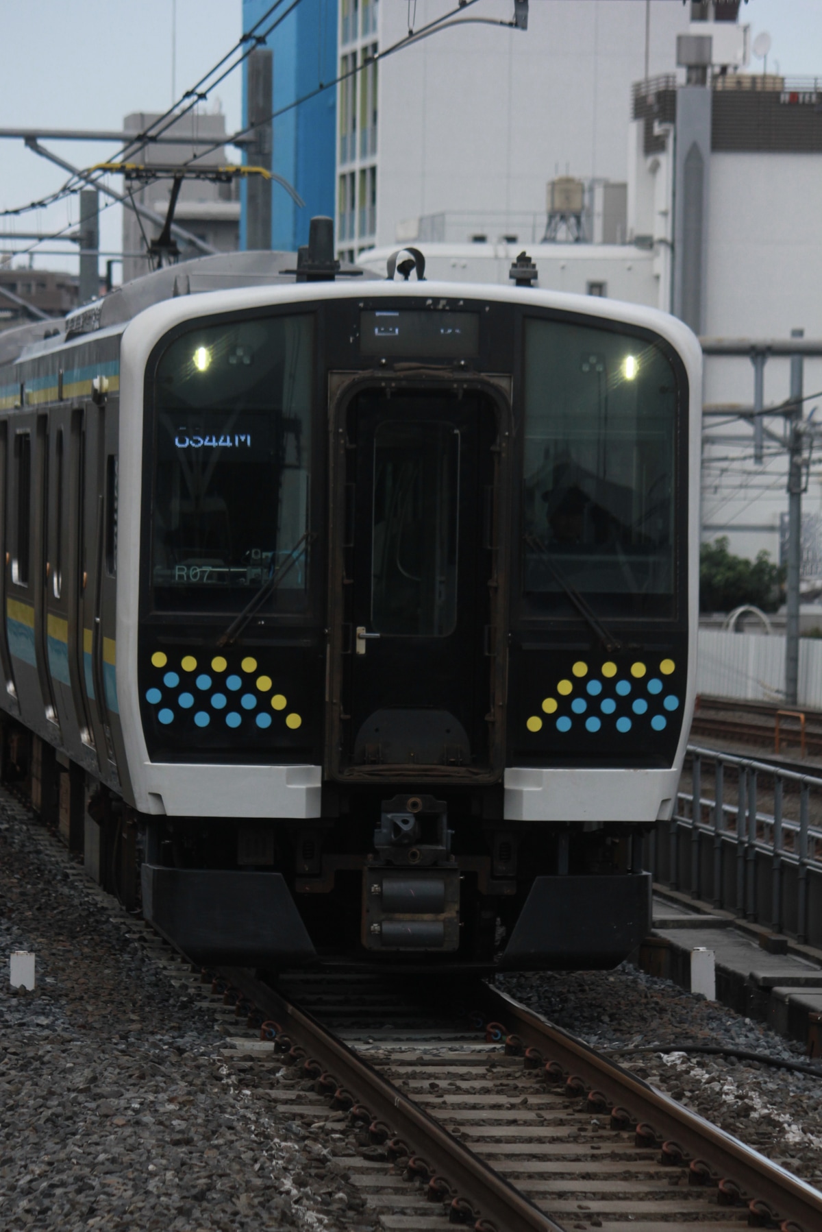 JR東日本 幕張車両センター E131系 マリR07編成