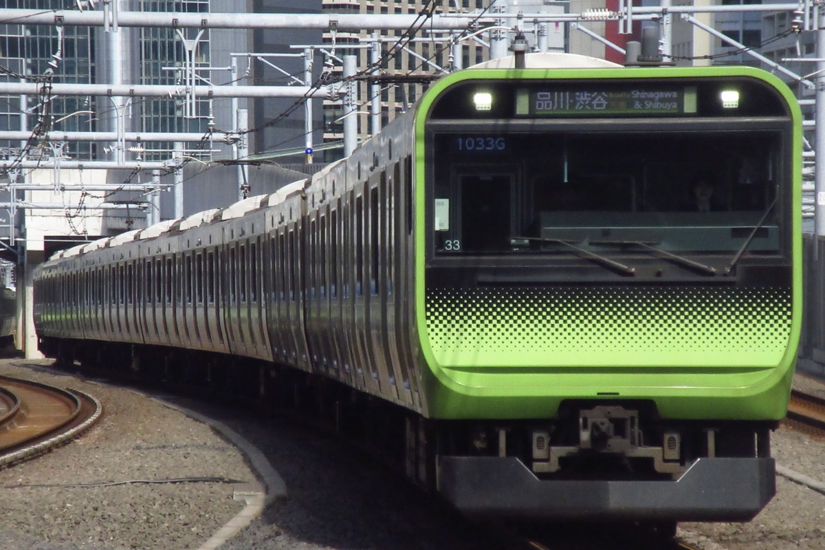 JR東日本  E235系 トウ33編成
