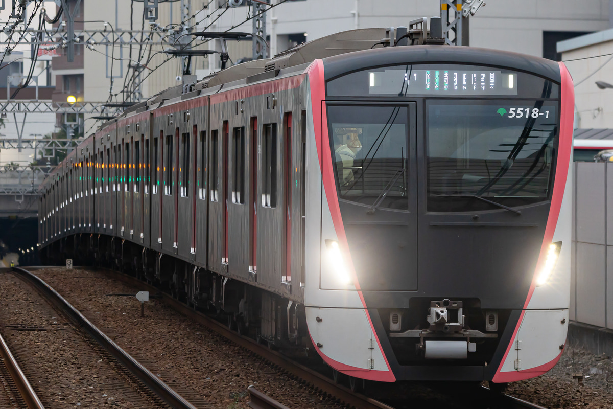 東京都交通局  5500形 5518F
