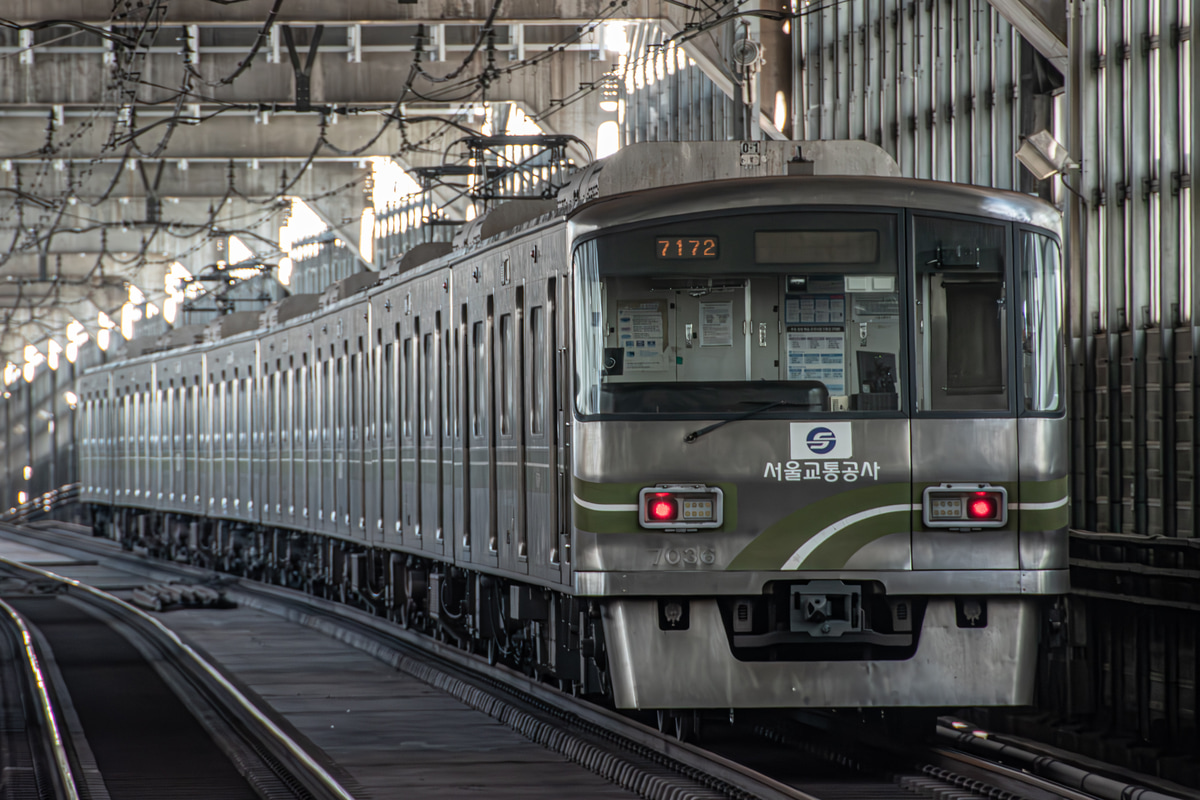 Seoul Metro 천왕車両センター seoul metro7000系2次車 736f