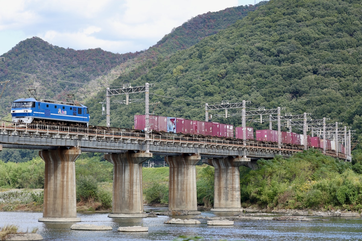 JR貨物 岡山機関区 EF210形 12
