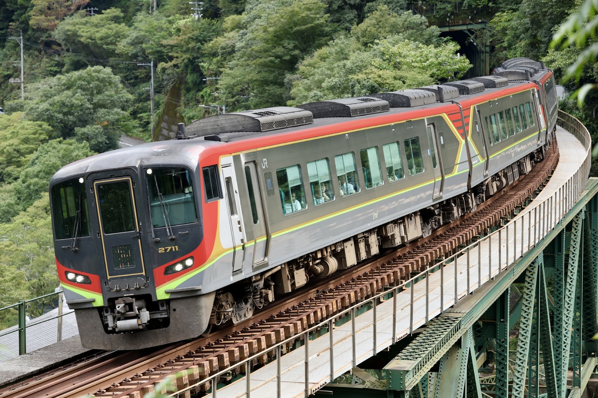 JR四国 高知運転所 2700系 2711