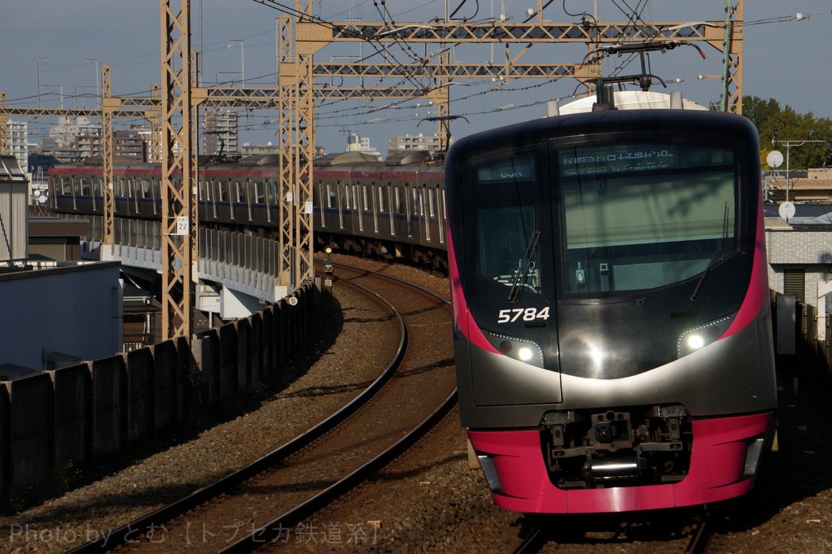 京王電鉄  5000系 5734F