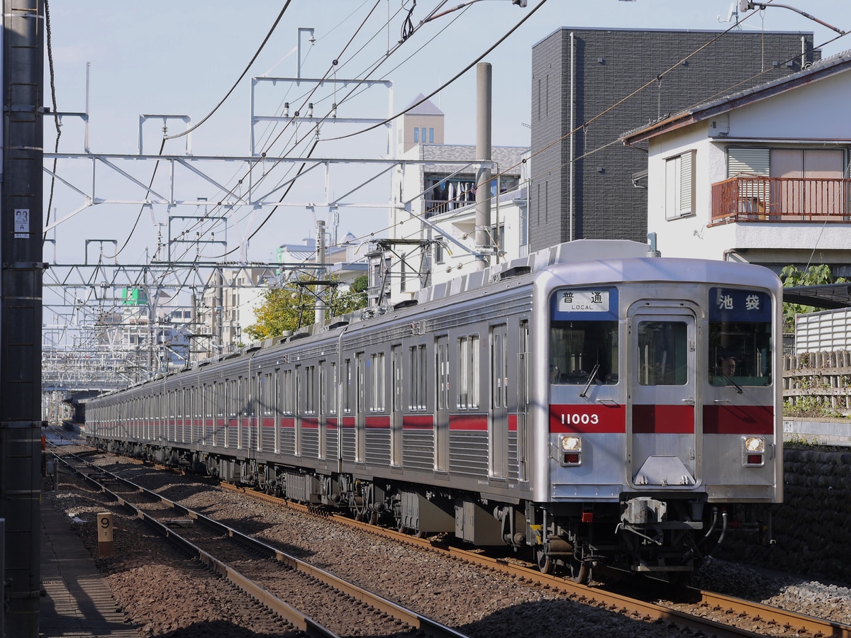 東武鉄道 森林公園検修区 10000系 11003F