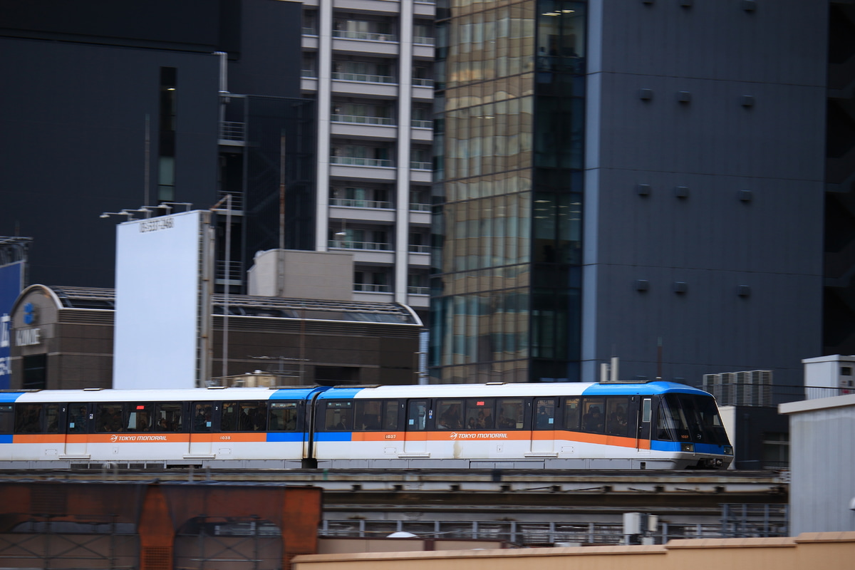 東京モノレール 昭和島車両区 1000形 1037F