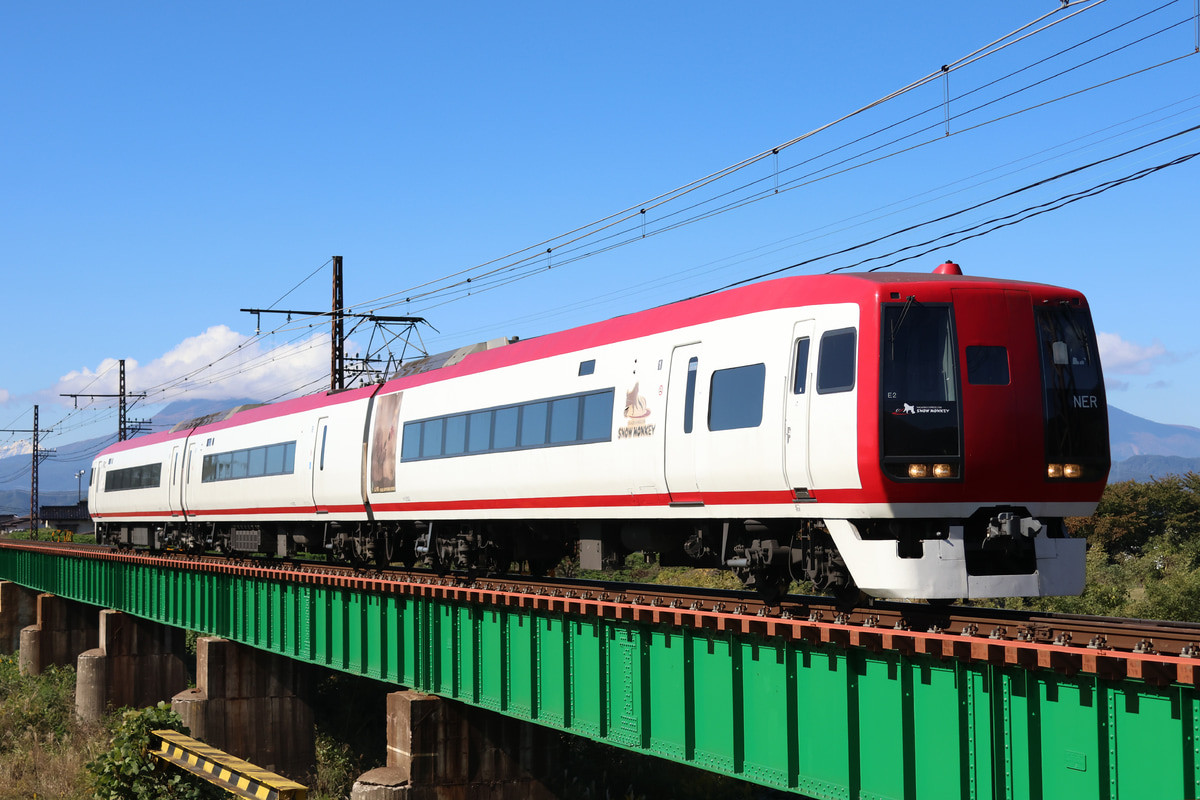 長野電鉄 須坂車両工場 2100系 E2編成