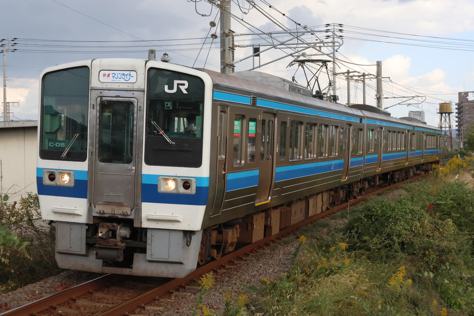 JR西213系C5編成<br class="br-sp" />(オカC5編成)(C-05編成)(オカC-05編成)の写真