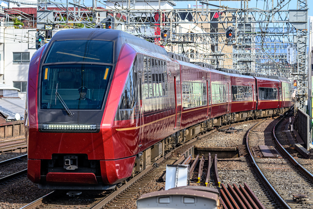 近畿日本鉄道  80000系 