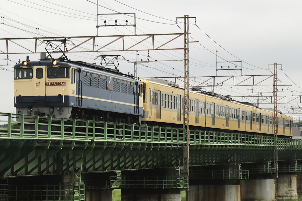 JR貨物 新鶴見機関区 EF65形 2084