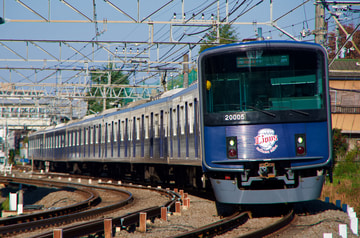 西武鉄道20000系20105Fを小川～東大和市間で撮影した画像