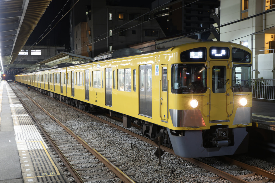 西武2000系2087F<br class="br-sp" />(2087編成)の写真