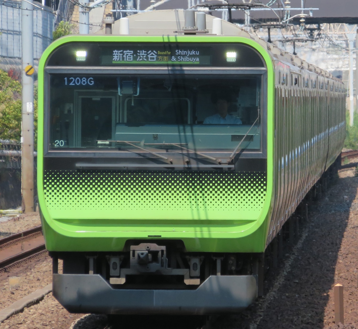 JR東日本 東京総合車両センター本区 E235系 トウ20編成