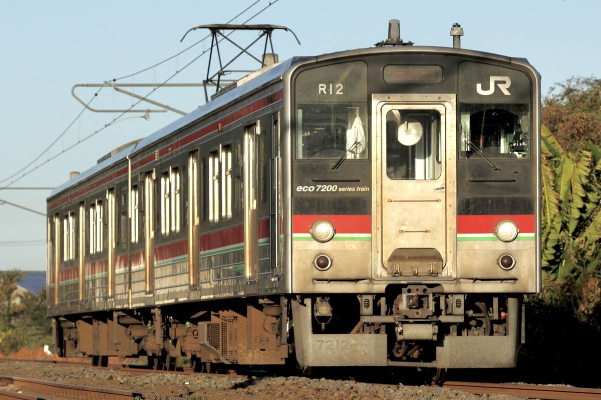 JR四国 高松運転所 7200系 R12編成