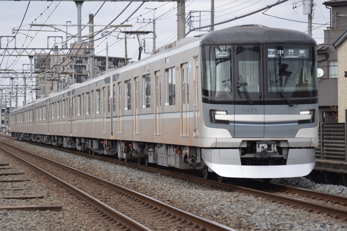 東京メトロ 鷺沼検車区 13000系 13123F