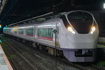 JR東日本E657系K16編成を北鎌倉駅で撮影した画像