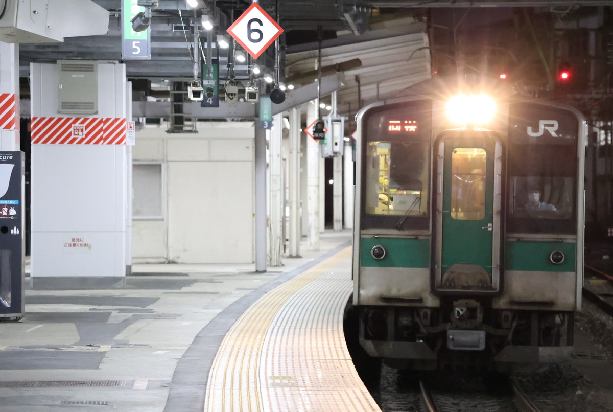 JR東日本  701系 センF4-16編成