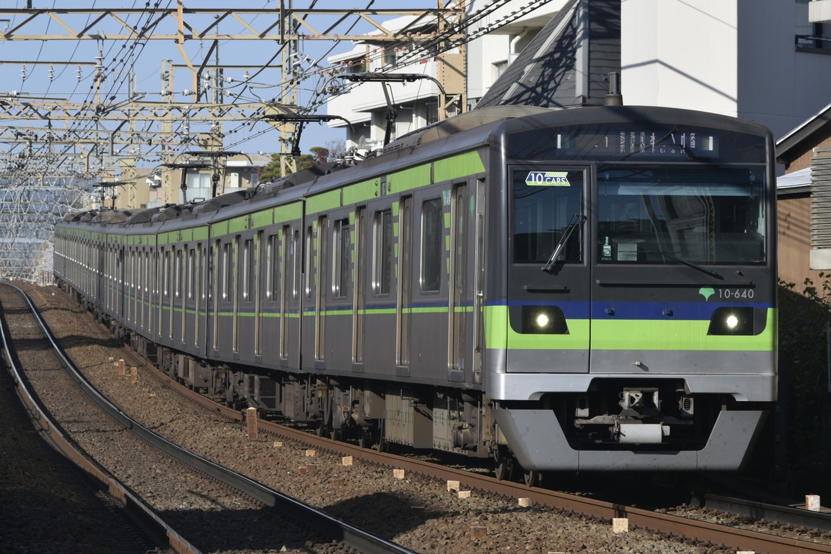 東京都交通局 大島車両検修場 10-300形 10-640編成
