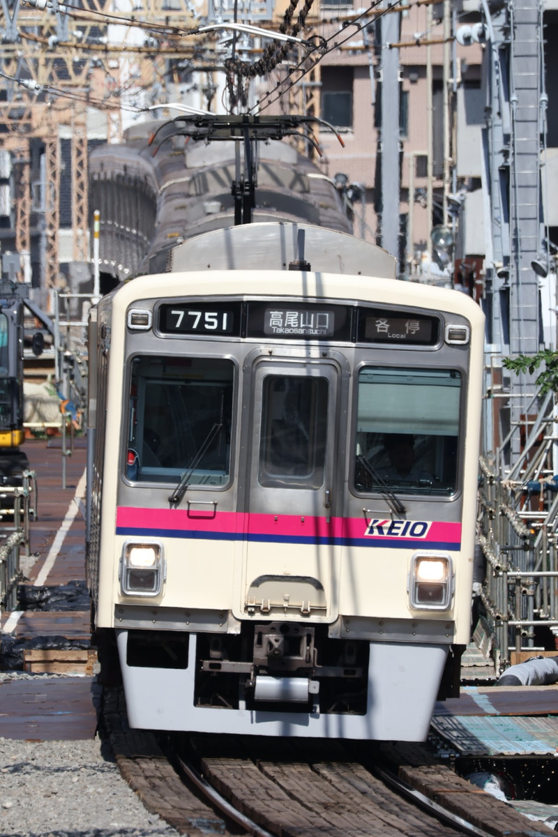 京王電鉄  7000系 7701f