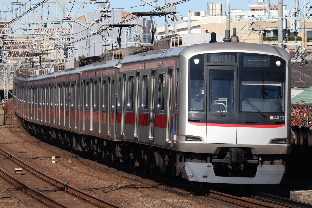 東急電鉄  5050系 4113f