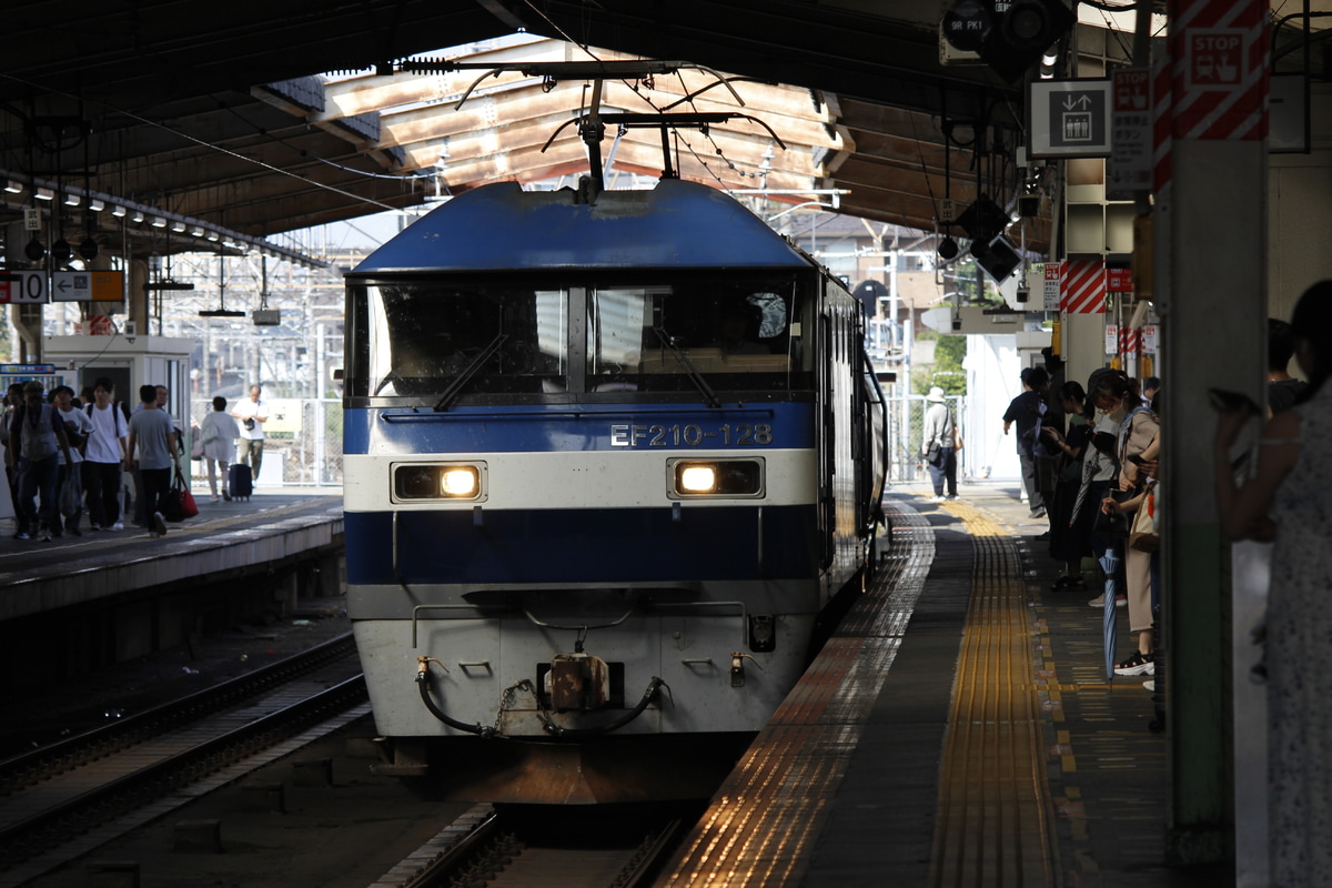 JR貨物 岡山機関区 EF210 128