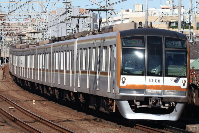 10000系10106を多摩川駅で撮影した写真