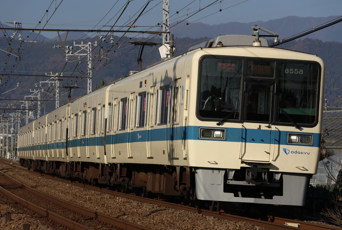 小田急電鉄  8000形 