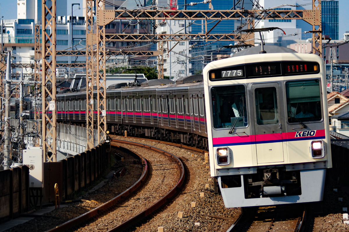 京王電鉄 若葉台検車区 7000系 7725F