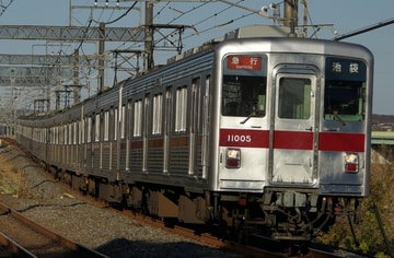 東武鉄道10000系11005Fを東松山～高坂間で撮影した画像
