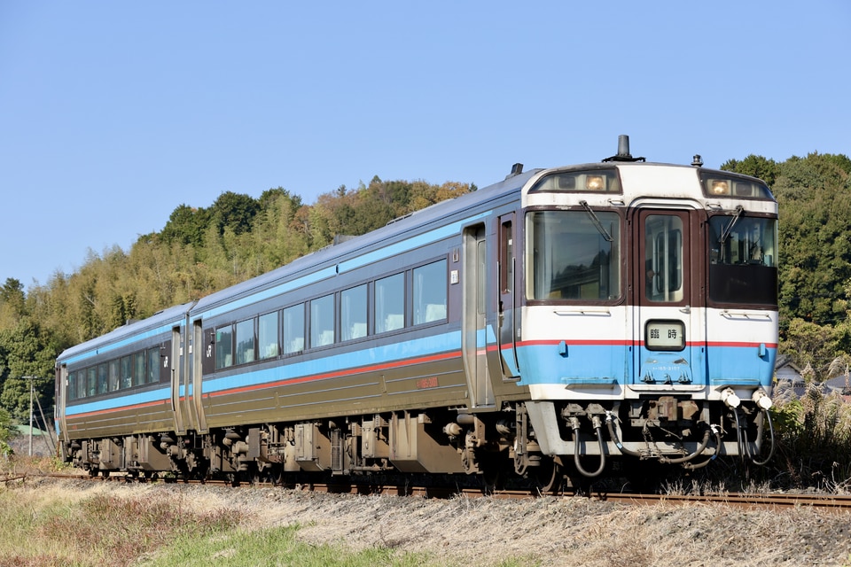JR四キハ185系キハ185-3107の写真