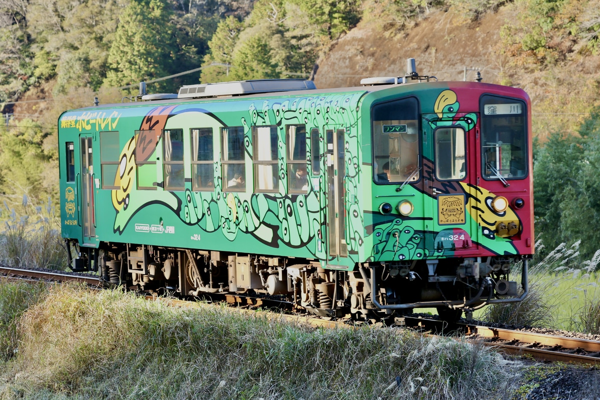 JR四国 松山運転所 キハ32形 4