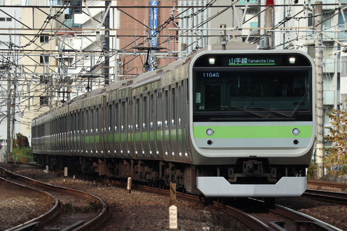 JR東日本  E235系 トウ44編成