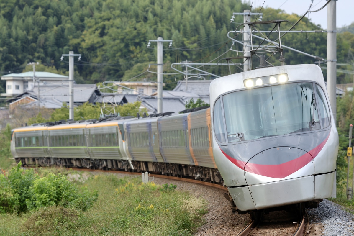 JR四国 松山運転所 8000系 L1編成