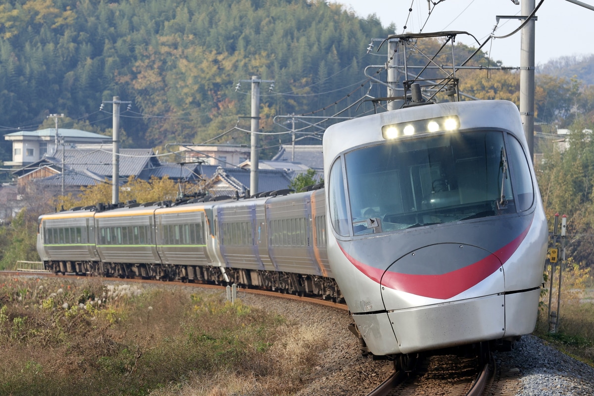 JR四国 松山運転所 8000系 L1編成