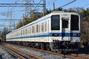 東武鉄道8000系8162Fを七里～岩槻間で撮影した画像
