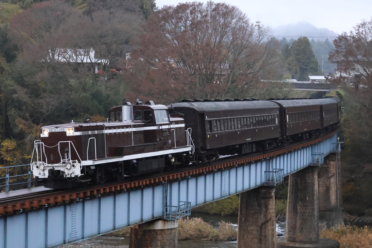 JR東日本 ぐんま車両センター DE10形 DE10-1075