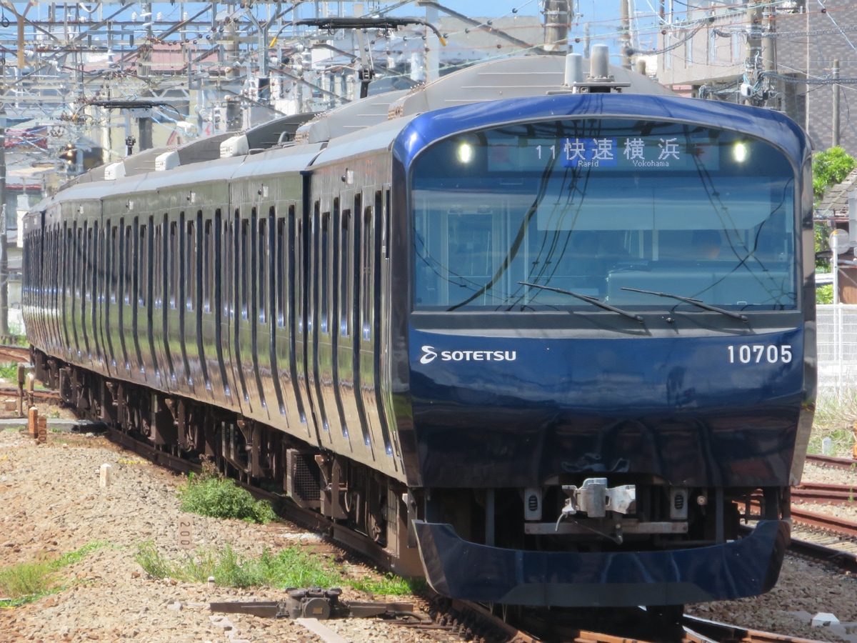 相模鉄道 かしわ台車両センター 10000系 10705×8