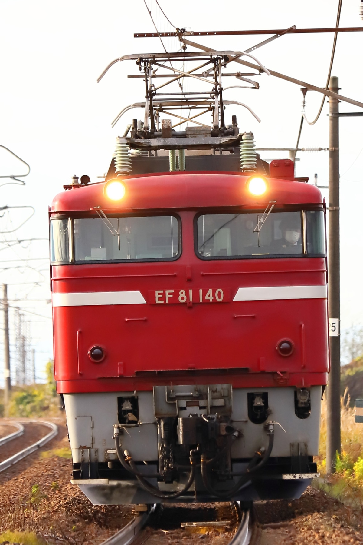 JR東日本 新潟車両センター EF81 140