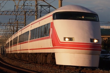 東武鉄道100系109Fを杉戸高野台～幸手間で撮影した画像