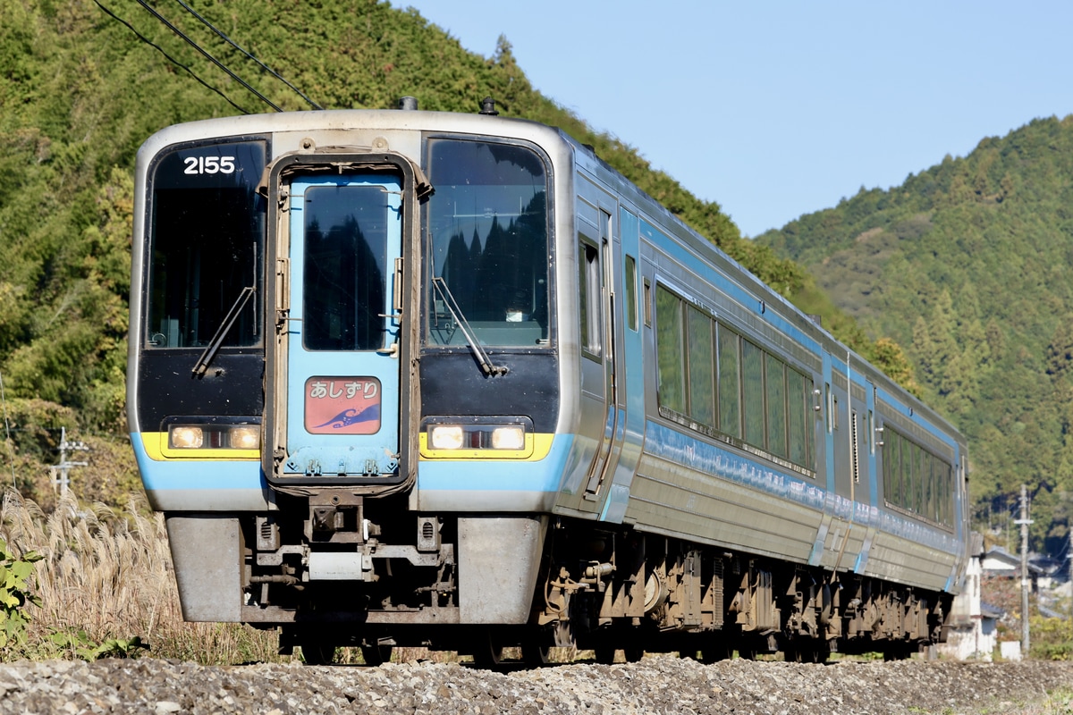 JR四国 高知運転所 2000系 2155