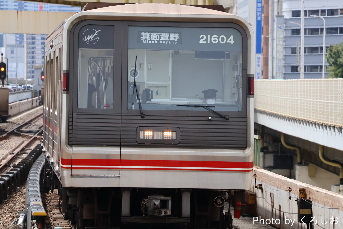 大阪市高速電気軌道 中百舌鳥検車場 21系 21604F