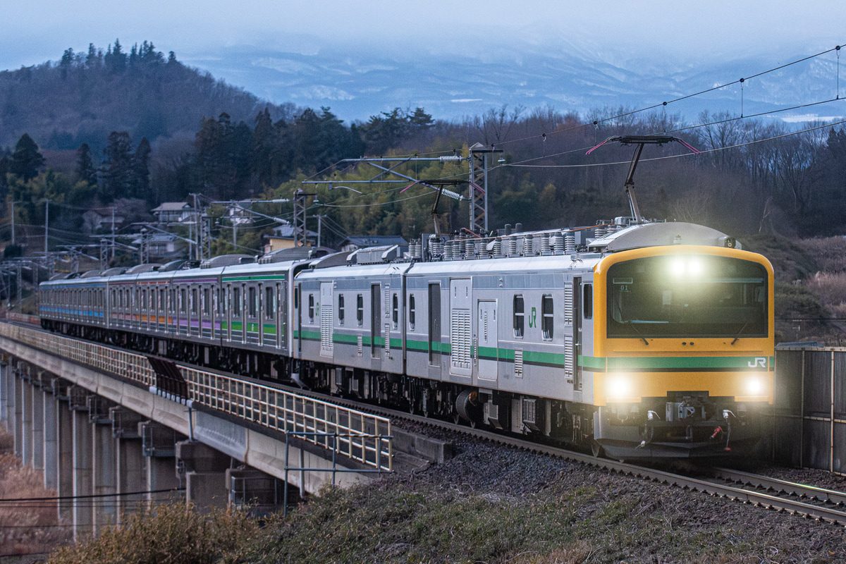 JR東日本 尾久車両センター E493系 オク01編成